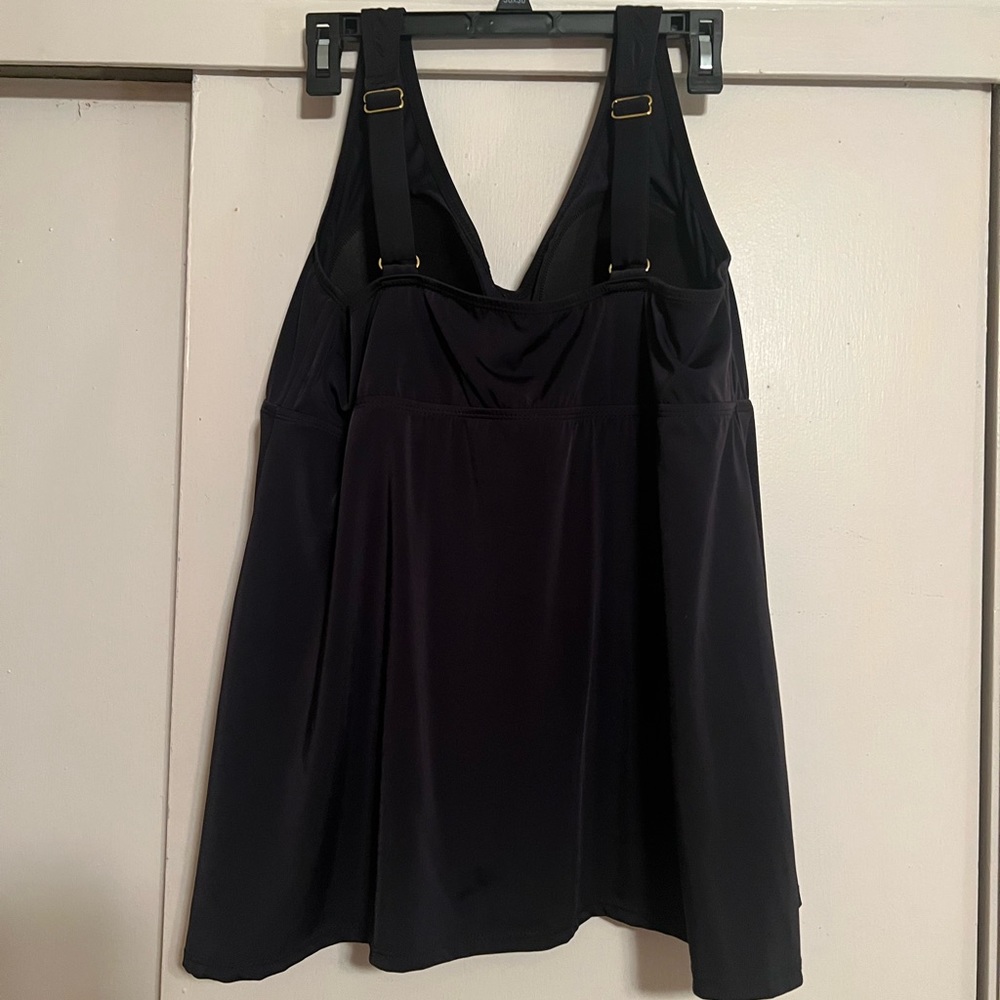 Tankini - Picture 2 of 3